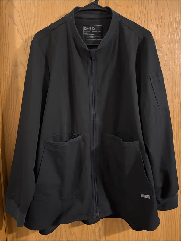 Figs Women's Black Bellery Full Zip Scrub Jacket XXL - Image 2