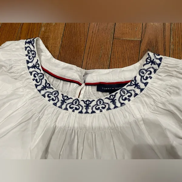 Tommy Hilfiger White and Blue Embroidered Blouse - Image 3