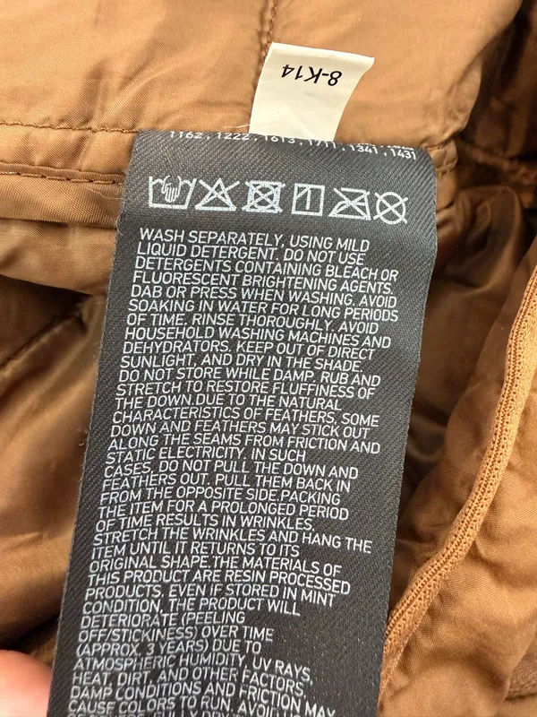 Uniqlo tan ultra light down packable jacket - Image 7