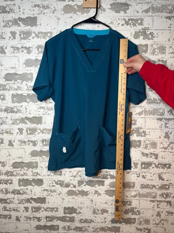 Carhartt | women nwt turquoise blue force scrub top - Image 5