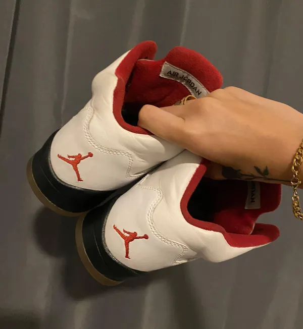 Jordan Air 5 Retro GS ‘Fire Red’ 2013 - Image 5