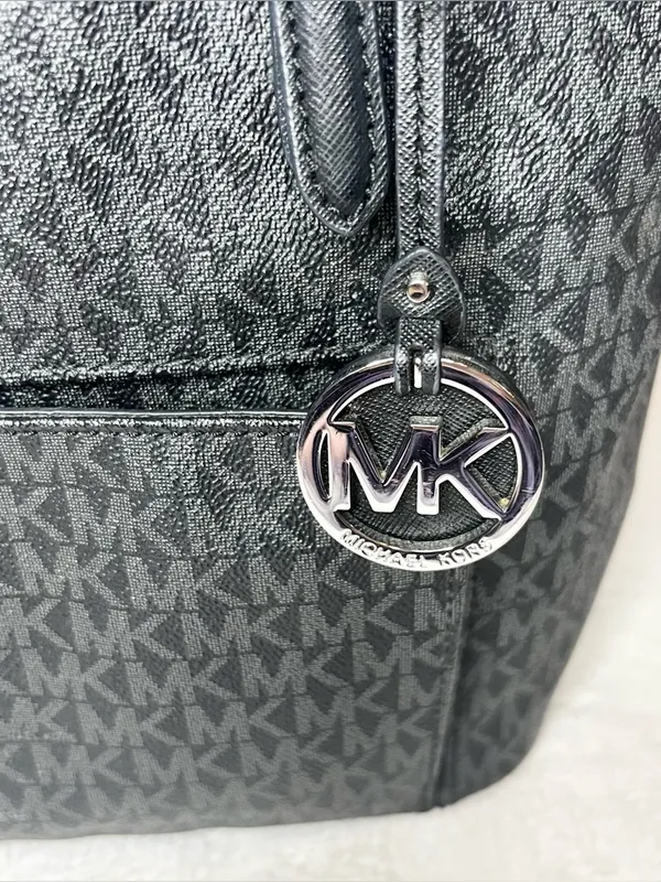 Michael Kors Black Signature MK Logo Jet Set Tote Bag with Front Pocket - Image 5