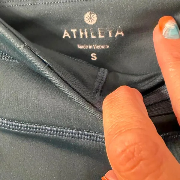 Athleta Women's Green and Blue Leggings - Image 3