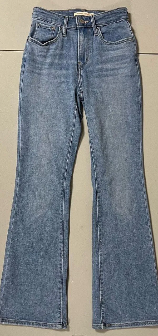 Levi's Blue ‘725 High-Rise Bootcut’ Faded Denim Jeans Pants Bottoms Size 0 (Short) 🤍 - Image 2