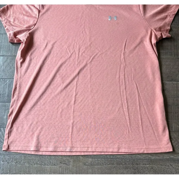 Under Armour Women's Peach‎ Short Sleeve Loose Athletic Tee Size Large - Image 5