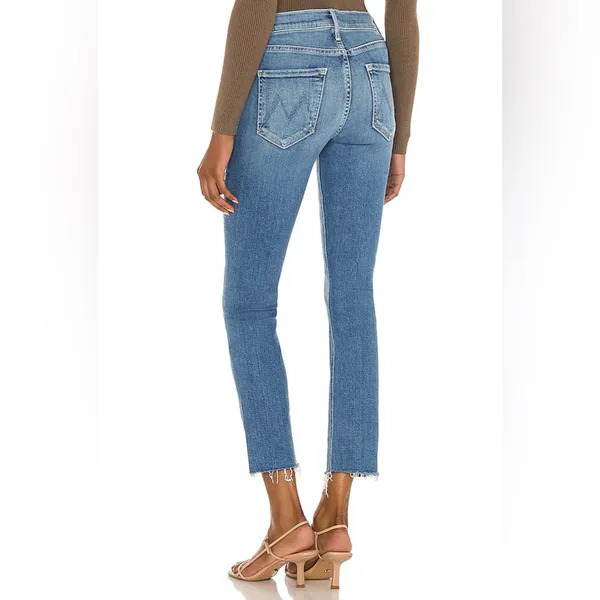 NWT MOTHER Denim Mid Rise Dazzler Ankle Fray Jeans Riding Cliffside Size 29 - Image 2