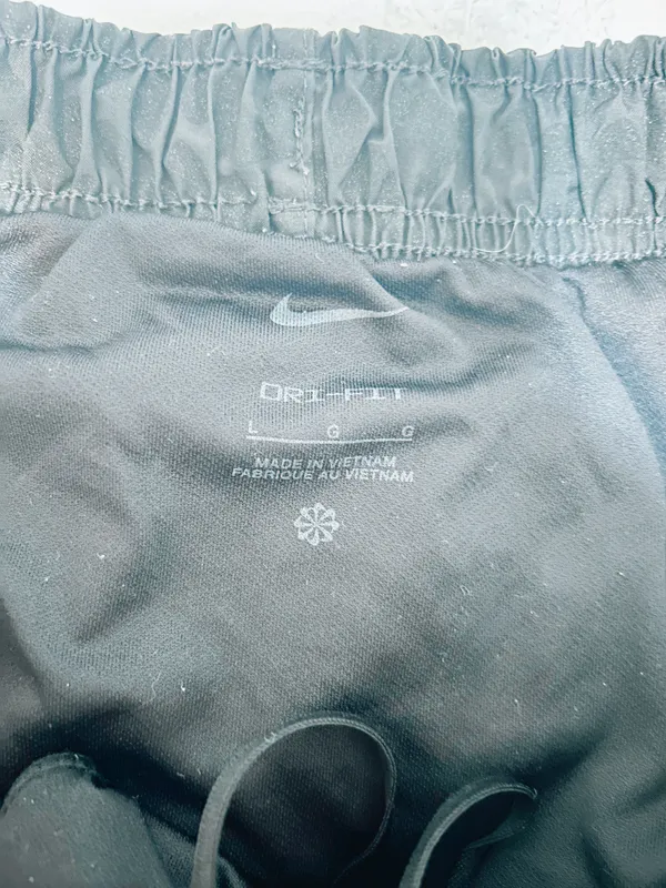 Nike Shorts - Image 2