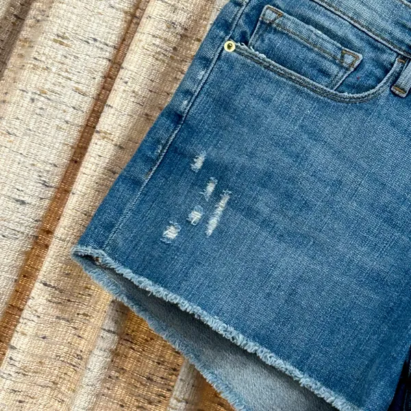 FRAME Denim Le Cutoff Distressed Raw Hem Denim Shorts - Image 2