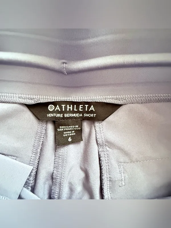 Athleta Venture Bermuda Shorts Women’s Size 6 Tempest Violet Pleated Stretch - Image 5