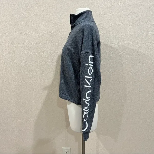 Calvin Klein Heather Grey Half Zip Oversized Crop Pullover Sz Small - Image 8
