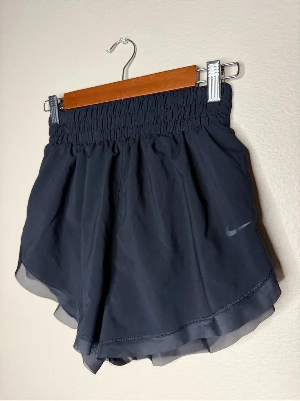 Nike One Women Dri-FIT Brief-Lined Shorts XS Black Running Athletic Workout Gym - Image 4