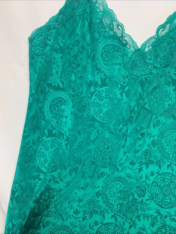 Victorias Secret size medium green paisley Lace Trim Teal Camisole Slip vintage - Image 3