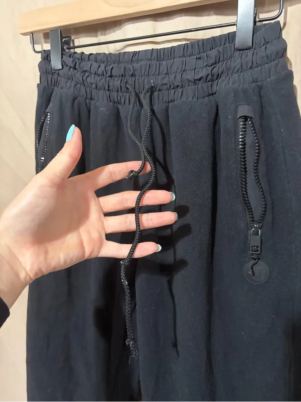 Vuori joggers - Image 2