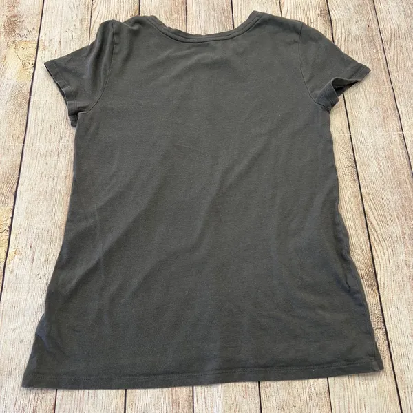 Gap Disney Mickey Mouse Graphic Tee Charcoal Gray Short Sleeve Scoop Neck Medium - Image 7