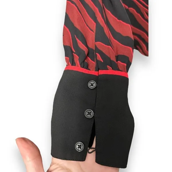 Express S Red Black Zebra Print V-Neck Blouse Long‎ Sleeve Button Cuff Top Y2K - Image 10