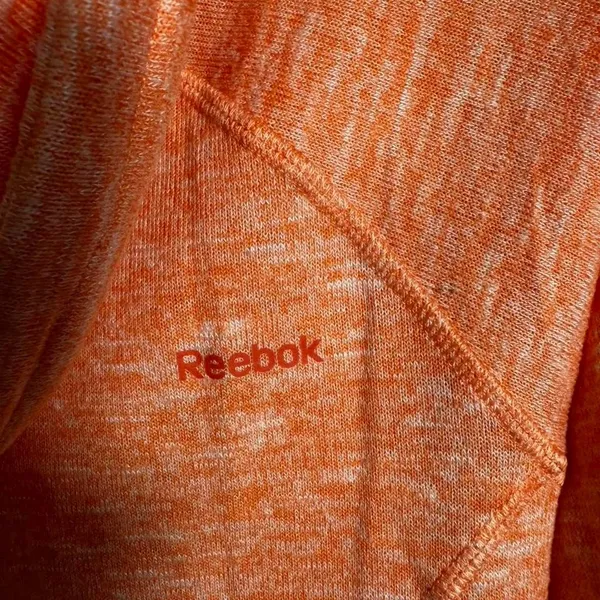 S237. Reebok orange hoodie Size M - Image 3