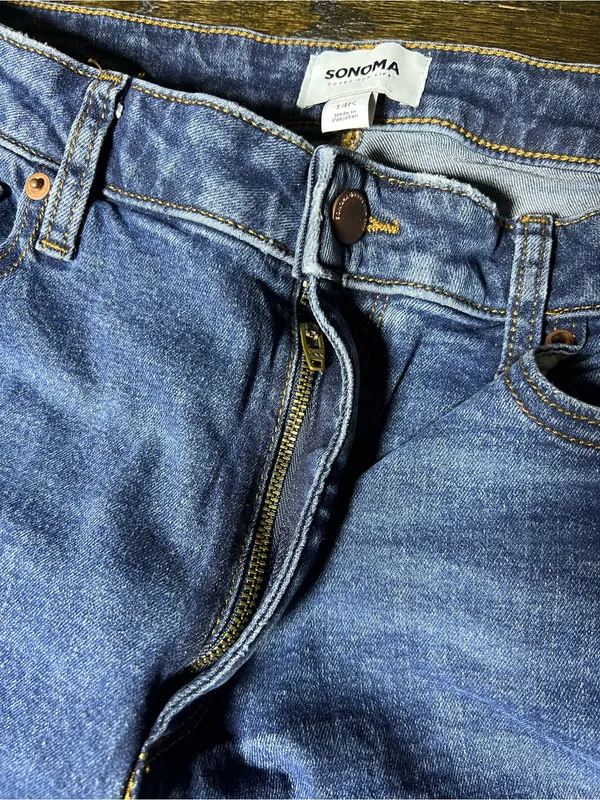 Sonoma Goods for Life High Rise Curvy Straight Jeans 14R - Image 3
