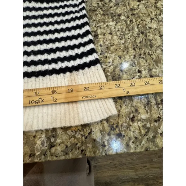 Banana Republic Black & White Filpucci Wool Alapaca Sweater Size Large Striped - Image 9