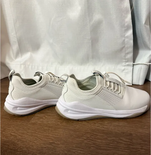Clove nursing shoes White Size 8 - Image 5