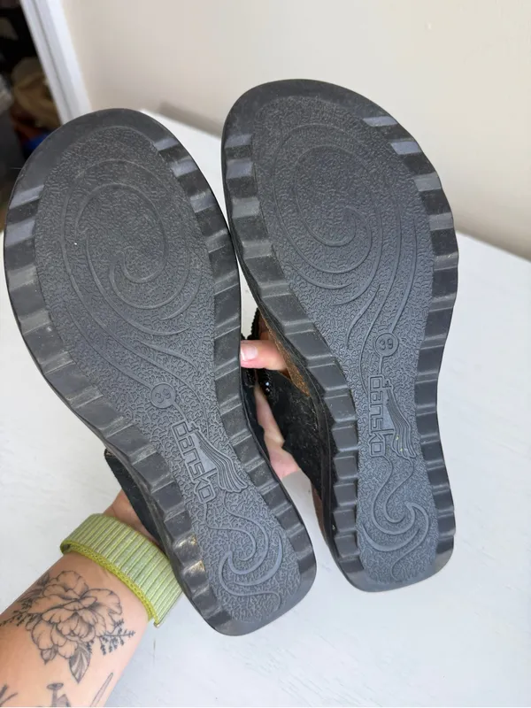 Dansko Pamela Women's Jeweled Thong Comfort Sandals Black Leather SZ EU 39 9 - Image 9