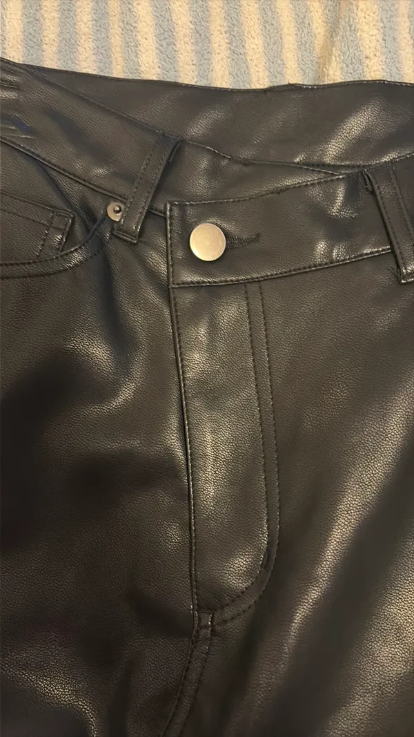 Olivaceous Leather Skirt - Image 3