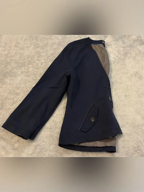 Classic Navy Women's Blazer Jacket by Express Size 10 - Image 11