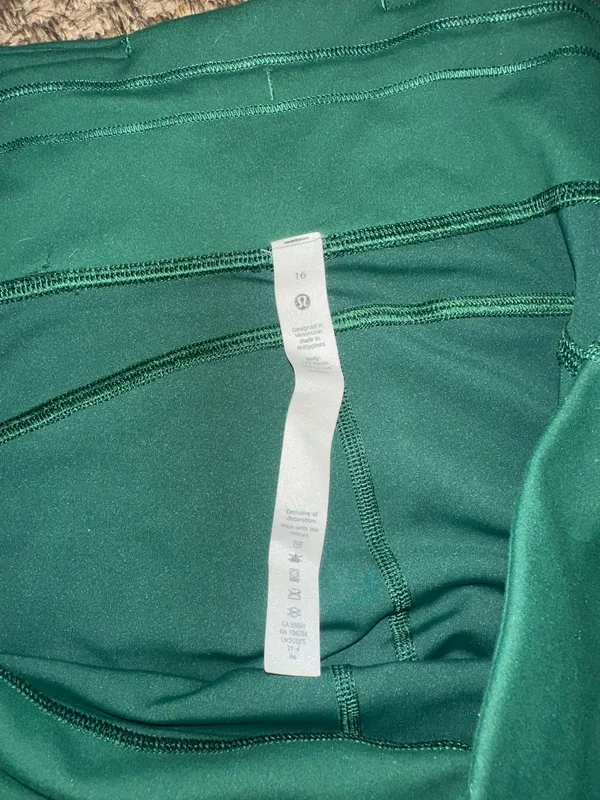 Lululemon Leggings - Image 4