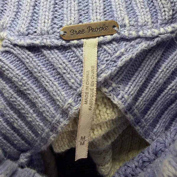 Free People Half Moon Bay cold-shoulder sweater size medium. - Image 7