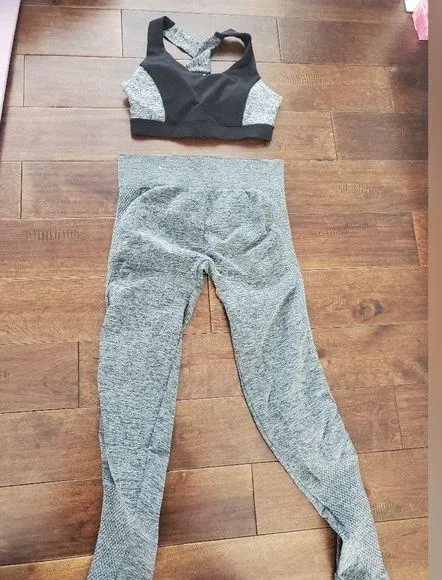 Athletic set size medium gray leggings and Gaiam black and gray work out… - Image 2