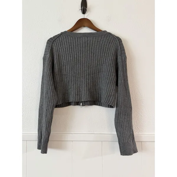 Wild Fable Rib Knit Zip Front Crop Sweater Gray Long Sleeve Women’s L NWT - Image 5