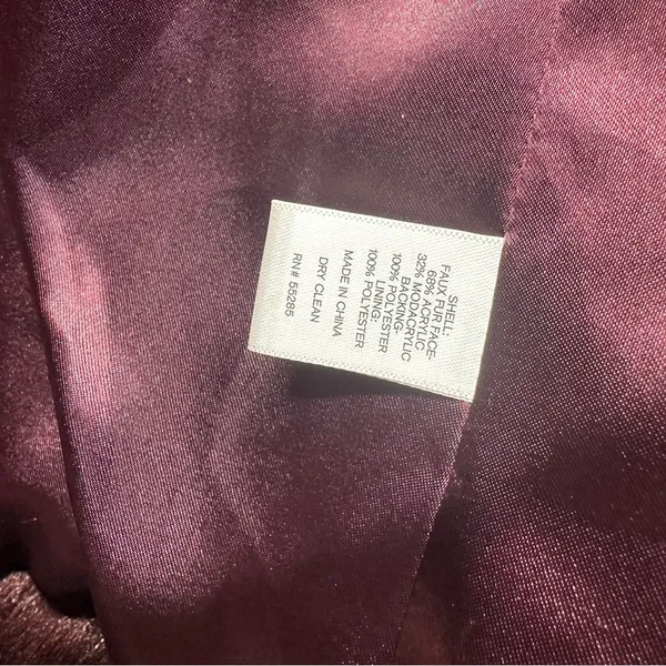 Express Women's Plum Faux Fur Vest Large Burgundy Purple Boho Glam Shaggy Winter - Image 6