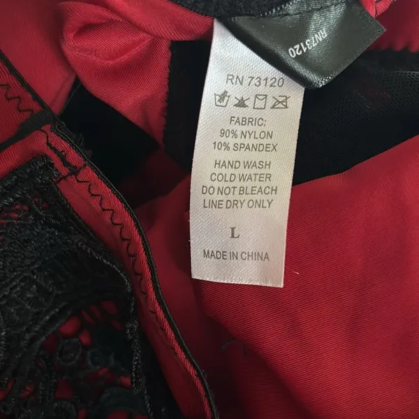 Frederick’s of Hollywood Dominatrix Red Black High Neck Thong Bodysuit Sz L - Image 3