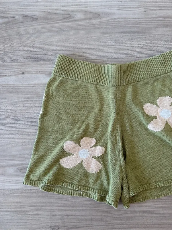 Blue Blush Knit Olive Green Flower Shorts - Image 3