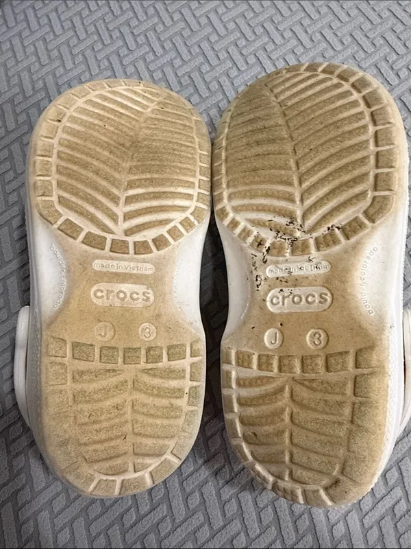 Crocs White Unisex J 3 Women’s 5 Classic Clogs boys women’s men - Image 8