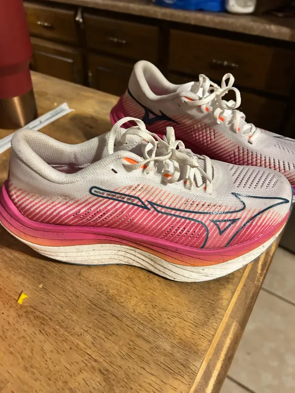 Mizuno Wave Rebellion Running Shoes - Image 4