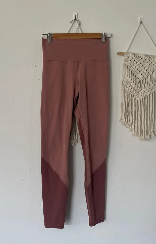 Colorblock Studio Athletic Leggings - Image 2