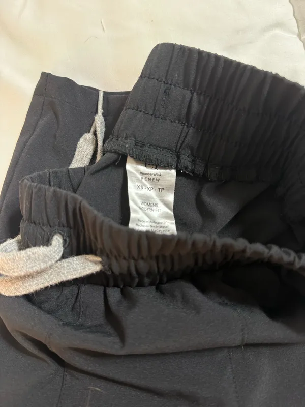 Wink scrub pants Black - Image 4