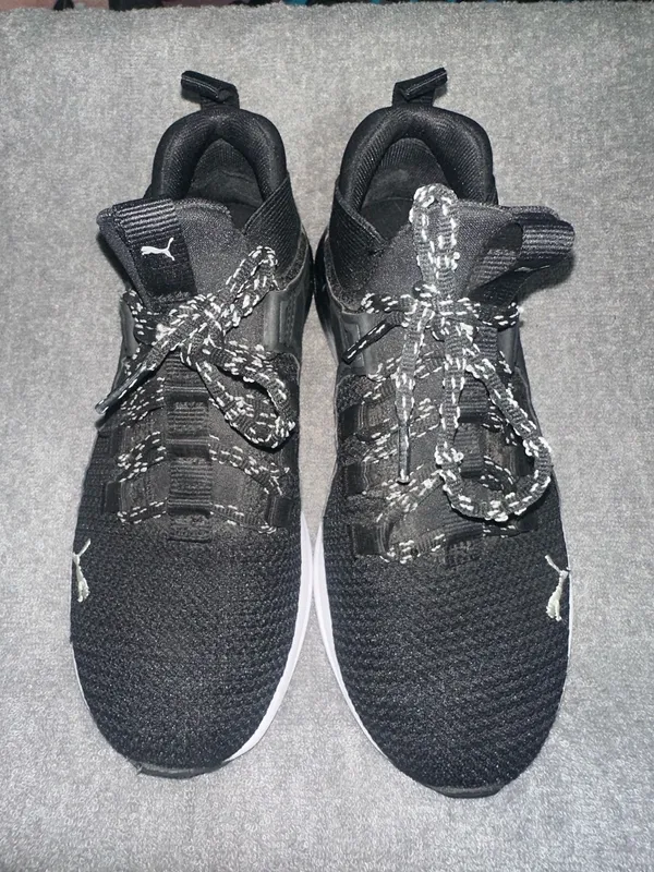 Women’s Puma Sneakers - Image 5