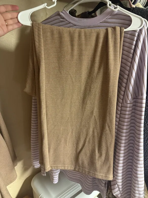 Mauve Striped Fleece Set Brown Size top is m/l : bottom is l/xl - Image 3