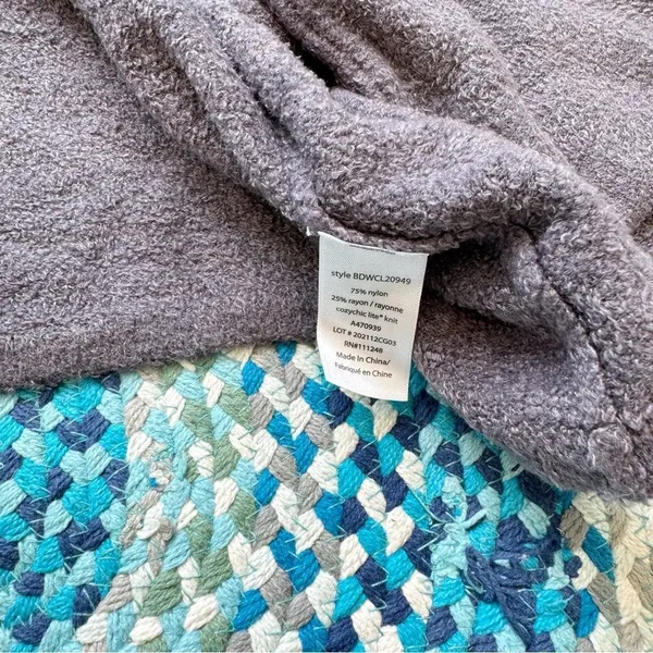 Barefoot‎ Dreams Sweater - Image 4