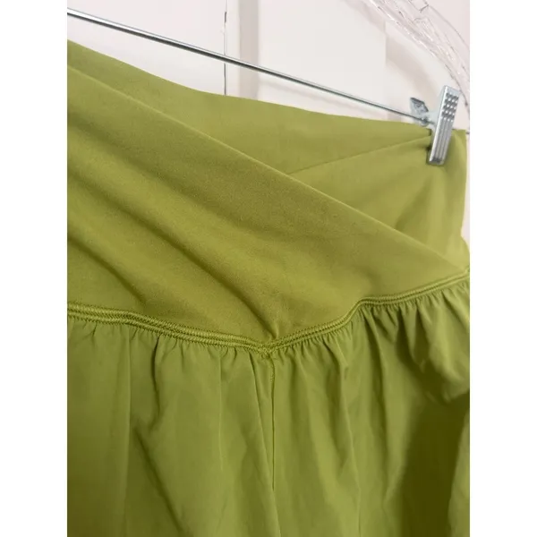 Aerie Offline Real Me Crossover Flowy Shorts Crew Green Active Skort Pocket M - Image 13