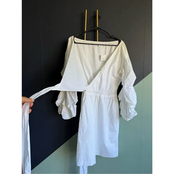 Club Monaco Rowlen Cotton Poplin Wrap Dress w/ Ruffled Sleeves, Sz 2, White - Image 3