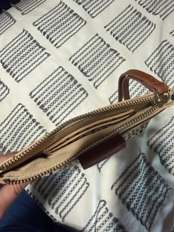 Universal Threads Wallet Wristlet - Image 7