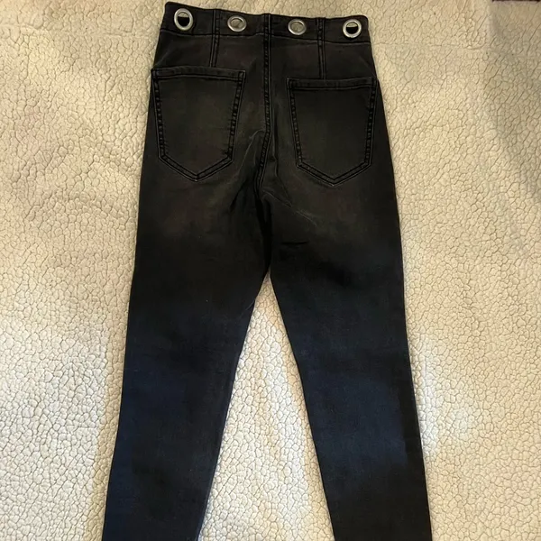 Jeans - Image 4