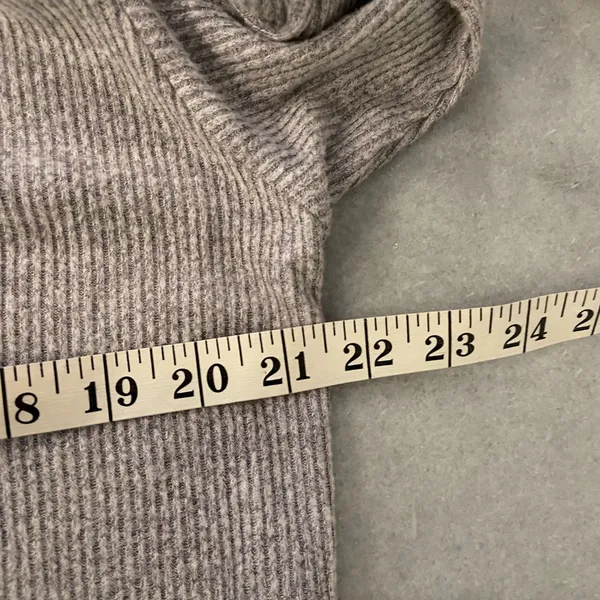 NWOT Open Edit Size S Oversized gray Ribbed Knit Button Front Cardigan Sweater - Image 8