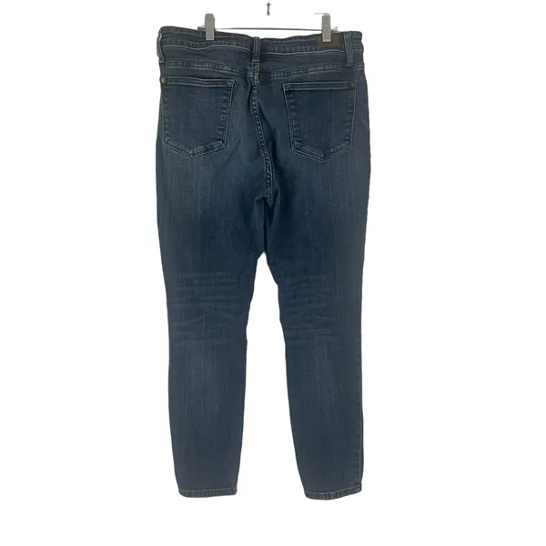 Judy Blue Women's Size 32 Medium Wash‎ Skinny Fit Jeans - Image 4