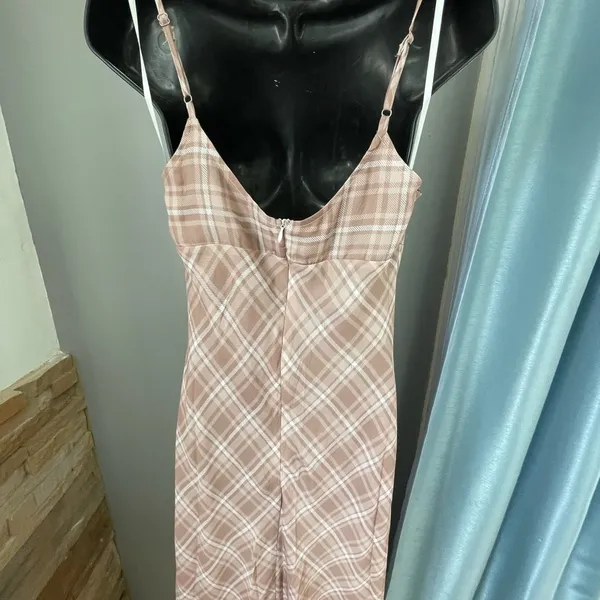 Princess Polly Plaid Maxi milkmaid Dress in tan and White - Image 2