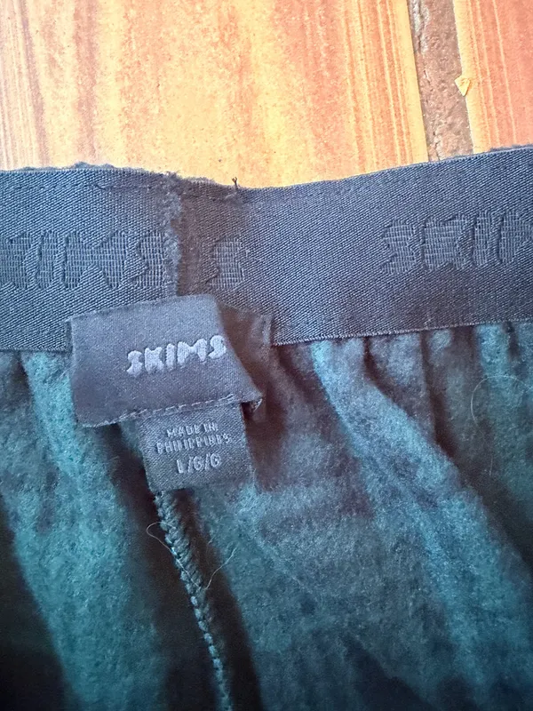 Skims Flannel Sleep Pants - Image 2