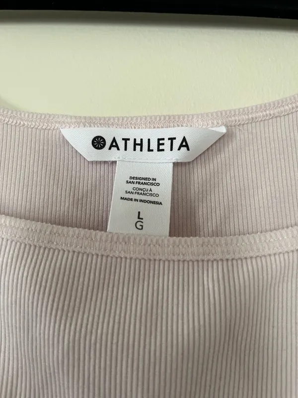 Athleta Baby Pink Ribbed Crop Tank Top Balletcore Large Soft Girl Pilates Gym - Image 2