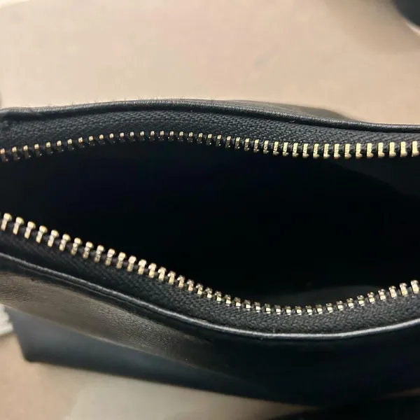 Madden NYC Elegant Black Bag with Gold Zipper-preowned - Image 9